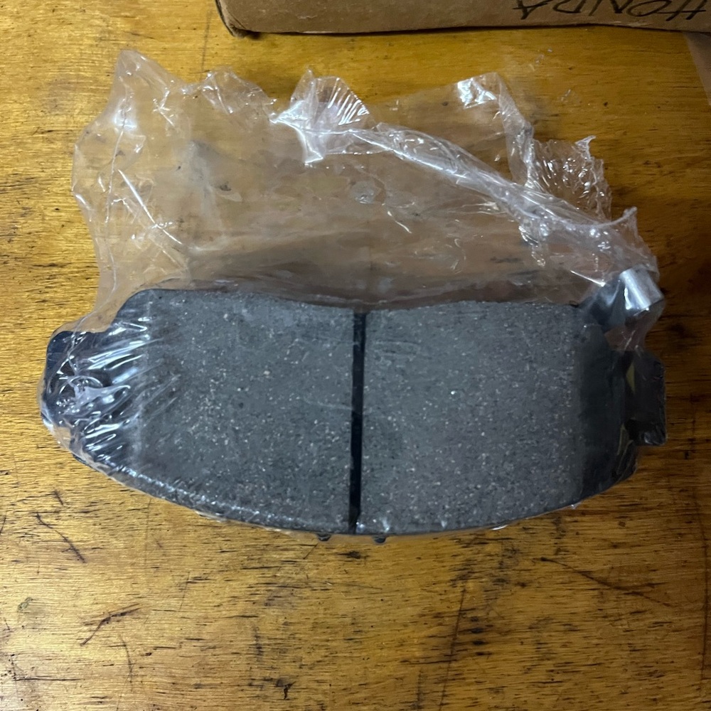 Brake pads - Picture 2 of 5